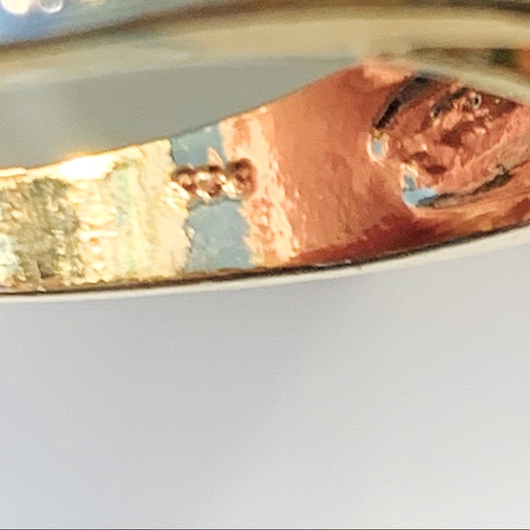 💙🆕 Plated Gold Ring with Blue Gemstone - Picture 8 of 9